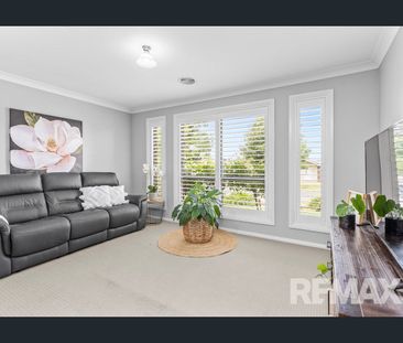 Modern Home With A Shed - Photo 1