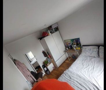 Room in a Shared House, Albyn Road, SE8 - Photo 1