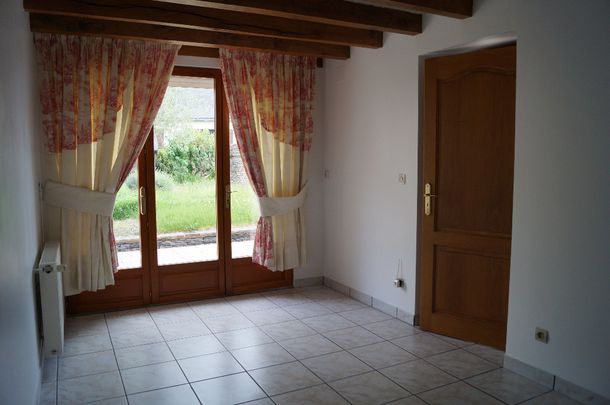 Location Maison 5 pièces 109m² JUIGNE SUR LOIRE 49610 - Photo 1