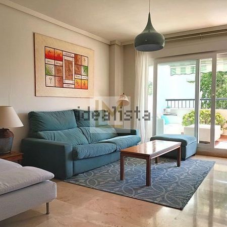 Alquiler de piso en Calle 17, 2 - Photo 1