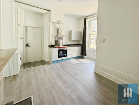 1 bedroom apartment to rent - Photo 2