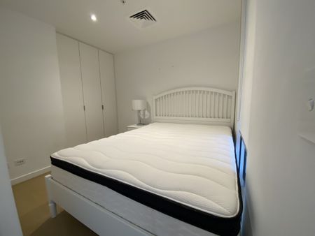 Fully furnished one bedroom apartment - Photo 3