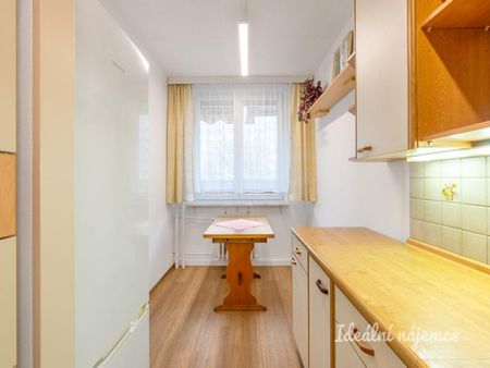 Pronájem bytuRenting an apartment 3+1, 78 m2 - Фото 3