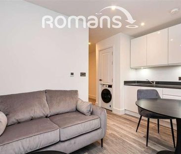 Lyon Way, Frimley, Camberley, Surrey, GU16 - Photo 2