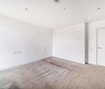 Rutherford Heights, Elephant And Castle, SE17 - Photo 2