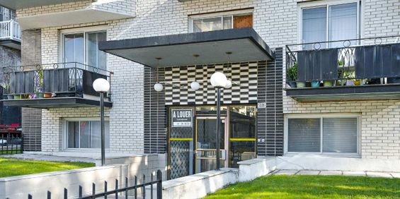 1 Bedroom 1 Bathroom - 5320 Avenue Bourret, Montréal - Photo 3