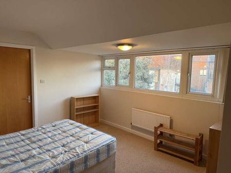 Graham Lodge, NW4 - Photo 5