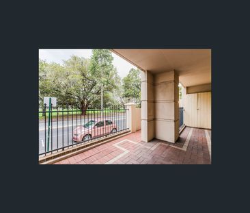 2/125 Wellington St, East Perth, WA 6004 - Photo 3
