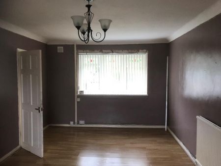 2 bedroom semi-detached house to rent - Photo 3