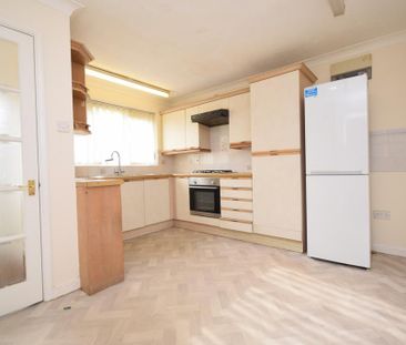 3 bedroom maisonette to rent - Photo 5
