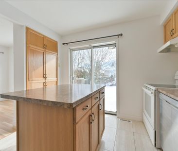 For Lease - 29 Drake Drive, Barrie, Ontario - Photo 5