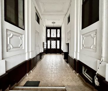 Apartament 3 camere, elegant si spațios, lângă parc, zona Centrala - Photo 1