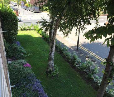 2 bedroom property to rent - Photo 1