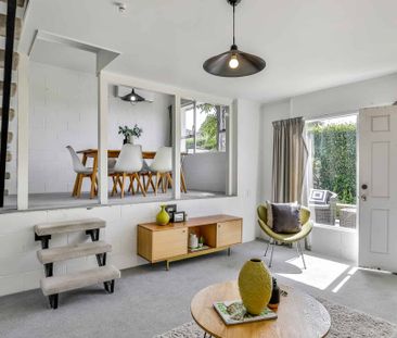 LOCATION WINNER - NEW LYNN - Photo 1