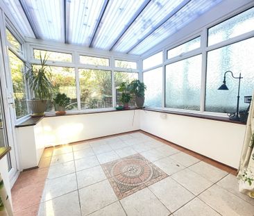 Marlins Turn, Hemel Hempstead - Photo 1