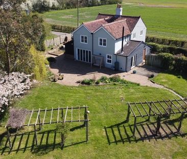 4 bedroom detached house to rent - Photo 1