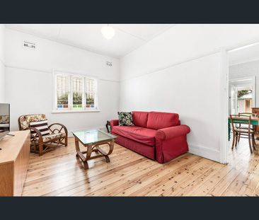 11 Foreman Street, Tempe, NSW 2044 - Photo 6