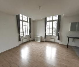 Location Appartement 2 pièces 38m² SAUMUR 49400 - Photo 1
