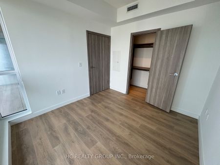 For Lease - 27 Mcmahon Drive Unit# 2015, Toronto, Ontario - Photo 3