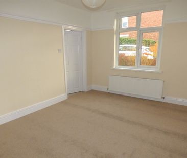 2 bed flat to rent in St Thomas Street, Low Fell, NE9 - Photo 6