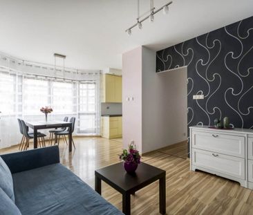 Wolne od zaraz, dla rodziny, z balkonem i garażem 70 m² - Zdjęcie 4