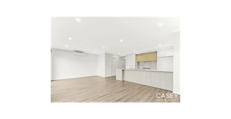 Sophisticated & Elegant - Photo 5