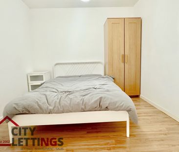 1 Bedroom Apartment - Photo 3