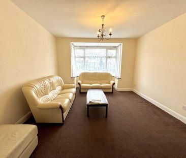 3 bedroom terraced house to rent - Photo 2