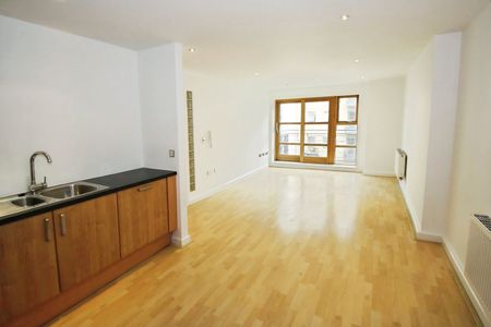 2 bedroom apartment to rent - Photo 3