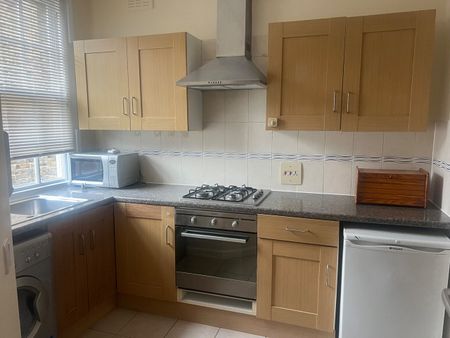 1 Bed Flat, Heathwall Street, SW11 - Photo 4