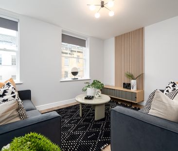 Park Street Room 2 - Photo 4