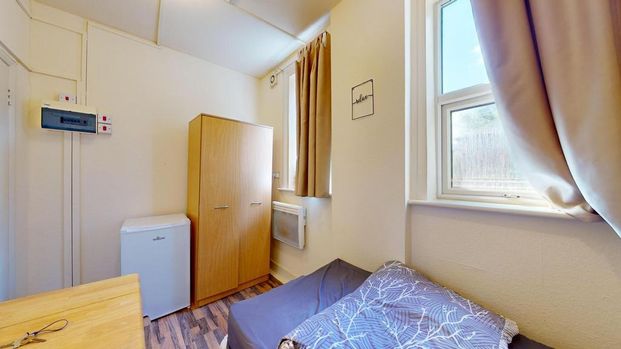 Flat share to rent - Photo 1