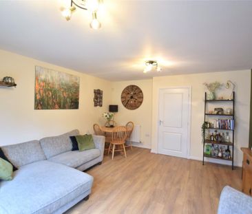 2 bedroom semi-detached house to rent - Photo 6