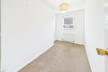 5 bedroom terraced house to rent - Photo 3