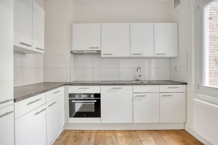 Appartement te huur: Rijnstraat 95-1 1079 HA Amsterdam - Photo 5