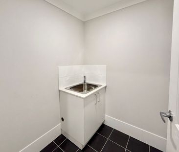 7 Crestwood Road, Thornton - Photo 3