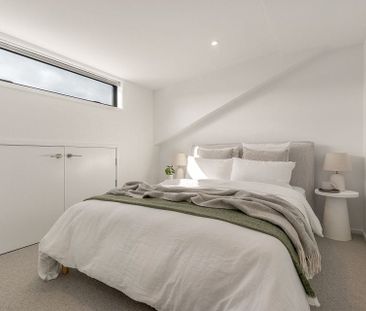 NEW 3BR Executive Furnished Apartment with Garage - Photo 5