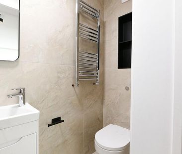 Studio to rent - Photo 6