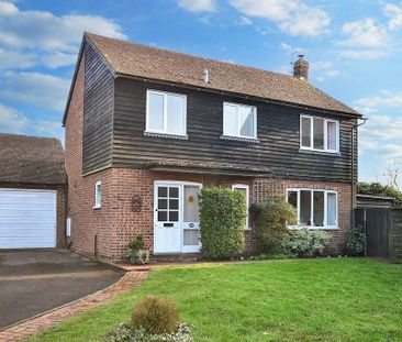 4 bedroom detached house to rent - Photo 4