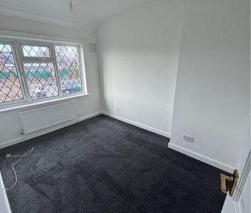 2 Bed Terraced House, Dolphin Lane, B27 - Photo 5