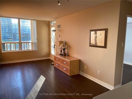 For Lease - 28 Empress Avenue Unit# 817, Toronto, Ontario - Photo 2