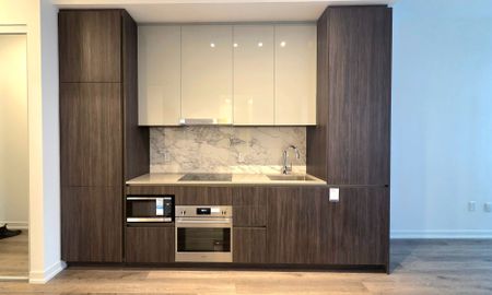 For Lease - 8 Interchange Way Unit# 3709, Vaughan, Ontario - Photo 5