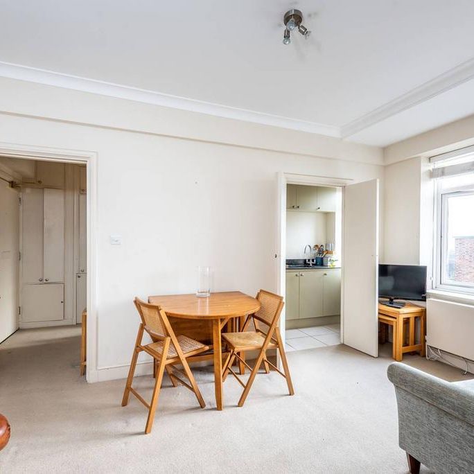 1 bedroom flat to rent - Photo 1