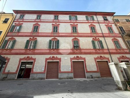Quadrilocale piazza Sant'agostino 59, Centro Storico, La Spezia - Photo 4