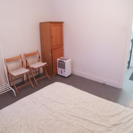 3 1/2 - Montréal (Côte-des-Neiges) - 1 200 $/mois - Photo 3