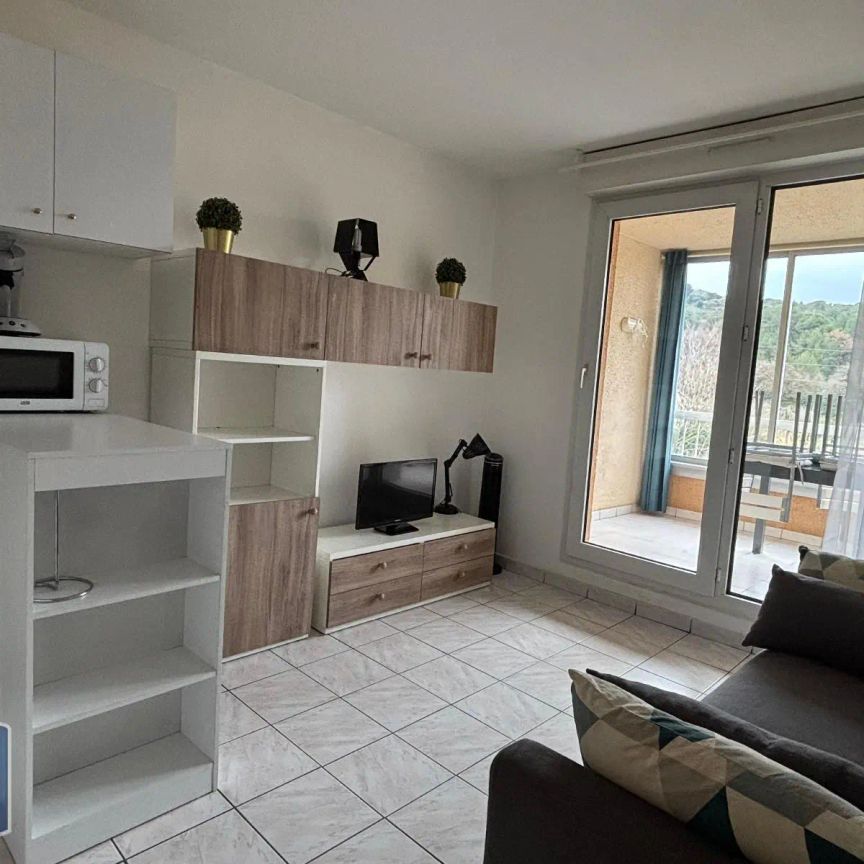 Appartement à louer 1 pièce 24m² - Photo 1