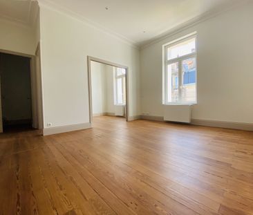 PALAIS GALLIEN - 2 CHAMBRES - 1 380 € - Photo 3