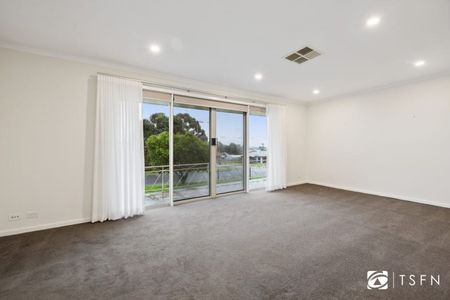 1 Buckie St, Long Gully - Photo 2