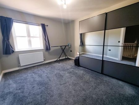 6 Lady Wallace Walk, Lisburn, BT28 3GY - Photo 4