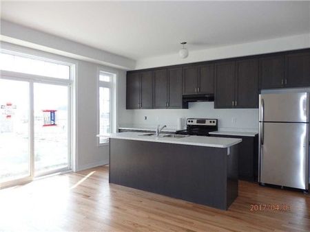 For Lease - 115 Beechborough Crescent, East Gwillimbury, Ontario - Photo 3